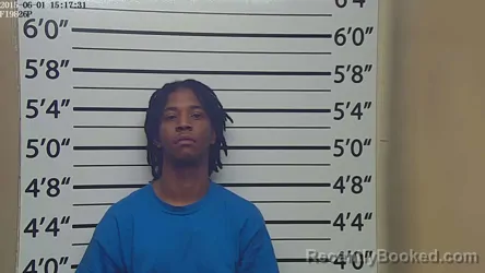 Mugshot of TERENCE DEON PETTY