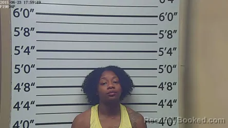 Mugshot of ALLENNA MCDOWELL