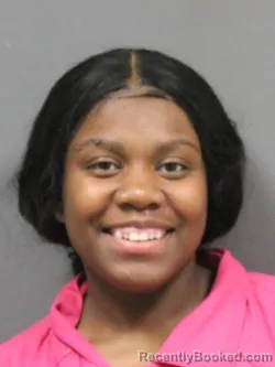 Mugshot of Alashia Ashanti Nicole Houston booked in DeSoto County, Mississippi on August 28, 2026