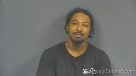 Mugshot of Cadarvis Kwmane Cox booked in DeSoto County, Mississippi on September 29, 2026