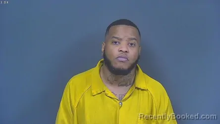 Mugshot of CORTEZ DEWAYNE GUY booked in DeSoto County, Mississippi on April 19, 2026