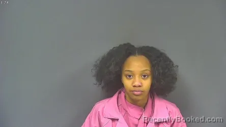 Mugshot of CE'ONNA LASHAE HOUSTON