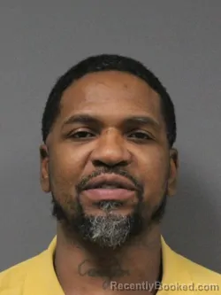 Mugshot of CAMERON D HULL