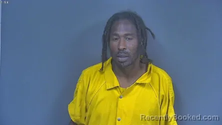 Mugshot of DONALDIVAN Q BELL booked in DeSoto County, Mississippi on April 25, 2026