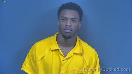 Mugshot of Darren Demond Davis booked in DeSoto County, Mississippi on September 27, 2026