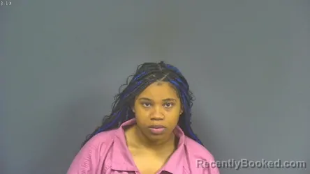 Mugshot of DIAMOND DENISE HOBBS