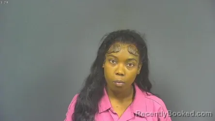 Mugshot of DEAUNDRA KANAYE PATTON