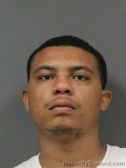 Mugshot of DARIOUS TRAVONTAE RUFFIN