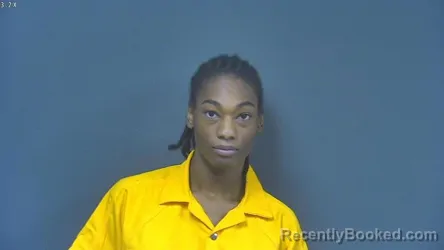 Mugshot of DEMIYAH DEVON SEGREST