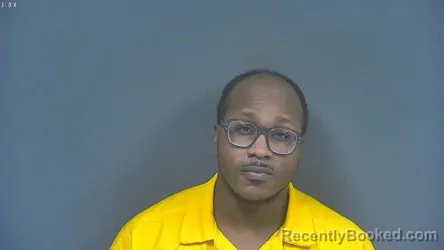 Mugshot of Dandre Cortez Smothers booked in DeSoto County, Mississippi on August 6, 2026