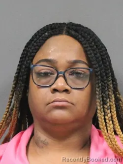 Mugshot of DAWANDER LASHANIOA SMITH booked in DeSoto County, Mississippi on March 30, 2026