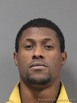 Mugshot of DARICUS THORNTON