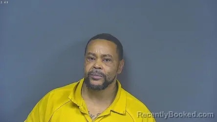 Mugshot of DAZZELAR VERNELL THOMAS