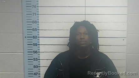 Mugshot of GABRIEL KEON-DEWAYNE RUSSELL
