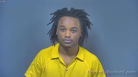 Mugshot of GEORDEN A SAULSBERRY