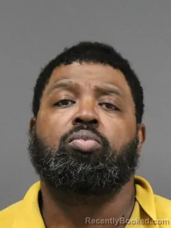 Mugshot of ISSAC MARQUET WALLACE booked in DeSoto County, Mississippi on June 28, 2026