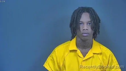 Mugshot of JERMAINE M CHALMERS