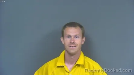Mugshot of JUSTIN BRYANT GILES booked in DeSoto County, Mississippi on April 21, 2026