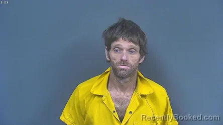 Mugshot of JASON TODD HUDDLESTON booked in DeSoto County, Mississippi on April 16, 2026