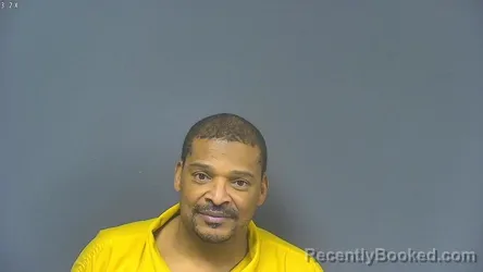 Mugshot of JOSE LOUTELE MOORE