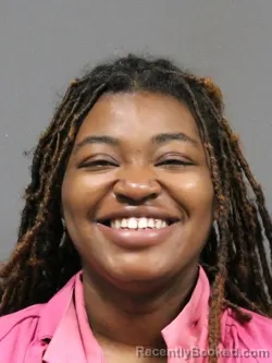 Mugshot of JAVONNE KENDRAYA STRINGER booked in DeSoto County, Mississippi on May 4, 2026