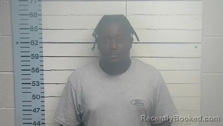 Mugshot of JARVIS L WOODS booked in DeSoto County, Mississippi on April 27, 2026