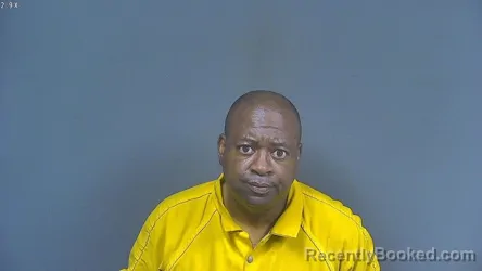 Mugshot of LUCIOUS JAMES BOLTON booked in DeSoto County, Mississippi on April 26, 2026