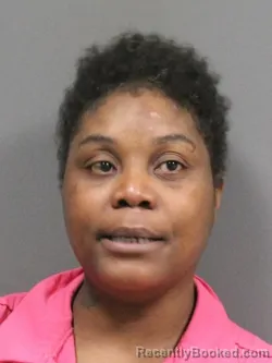 Mugshot of Latresa Raquel Thompson booked in DeSoto County, Mississippi on September 22, 2026