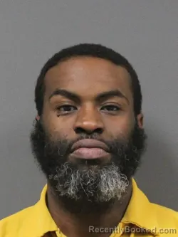 Mugshot of MARIO KAREZE BONDS