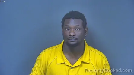 Mugshot of MARQUEZ DESHUN SIMPSON