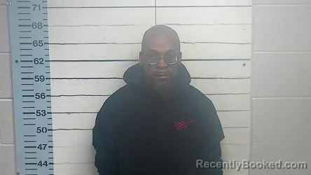 Mugshot of MONTERRY HOSE WHITE