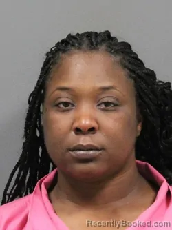 Mugshot of NYKEVA SHYEIKA HENRY booked in DeSoto County, Mississippi on May 6, 2026