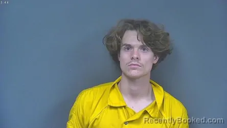 Mugshot of REID JULIEN VATHY