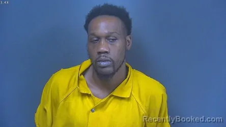 Mugshot of Shaquille Rashan Appleberry booked in DeSoto County, Mississippi on September 19, 2026
