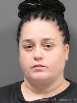 Mugshot of Shelby Nichole Floyd booked in DeSoto County, Mississippi on August 6, 2026