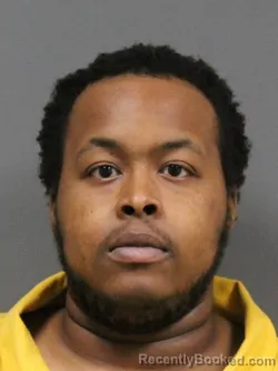 Mugshot of SHONDARIUS NATWONE HUNTER booked in DeSoto County, Mississippi on June 7, 2026