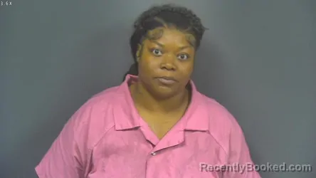 Mugshot of Shaneta Shanta Maiden booked in DeSoto County, Mississippi on August 25, 2026