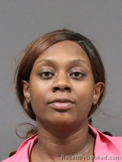 Mugshot of SHANIQUA R ROBINSON booked in DeSoto County, Mississippi on June 10, 2026