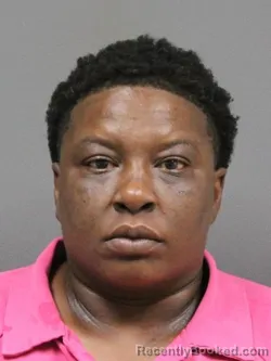 Mugshot of Shaniqua Yvonne Walker booked in DeSoto County, Mississippi on August 3, 2026