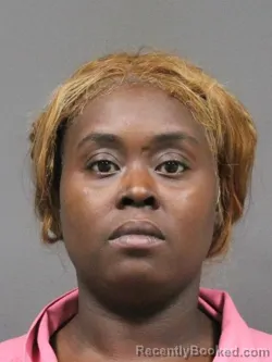 Mugshot of Teairra Nashaye Robinson booked in DeSoto County, Mississippi on September 21, 2026