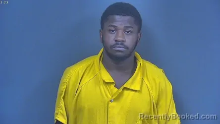Mugshot of TERRANCE MARQUIS SMITH