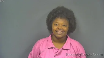 Mugshot of TIARRA SIMONE SMITH