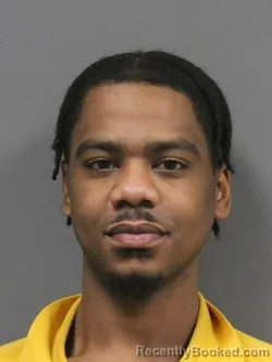 Mugshot of TADARRIUS DESHUN THOMAS