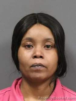 Mugshot of VERONIQUE ARIELLE DESHUNTA PERRY booked in DeSoto County, Mississippi on June 7, 2026