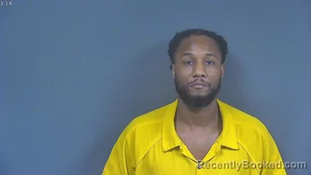 Mugshot of Varnell Lamont Townsend booked in DeSoto County, Mississippi on September 13, 2026