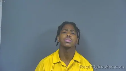 Mugshot of ZELDANQUAN E THOMAS booked in DeSoto County, Mississippi on May 13, 2026
