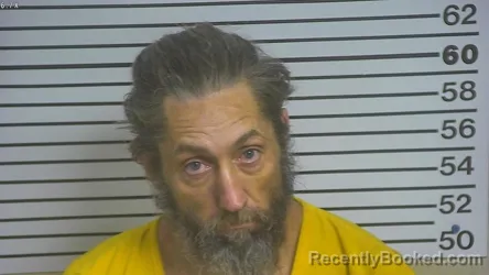 Mugshot of CLINT JASON SAXON