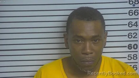 Mugshot of ERIC DESHUN WEARY booked in Forrest County, Mississippi on March 26, 2026