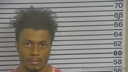 Mugshot of GAVIN DEWAYNE CARR
