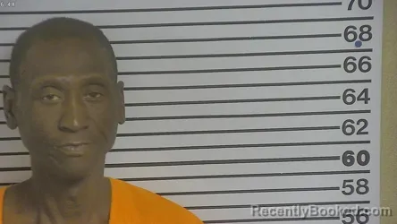 Mugshot of KARL DEMOND FREEMAN booked in Forrest County, Mississippi on April 23, 2026